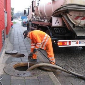 سحب صفايات المجاري بالرياض